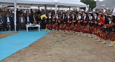 Batman'da düzenlenen bal, çilek ve ceviz festivali yoğun ilgi gördü