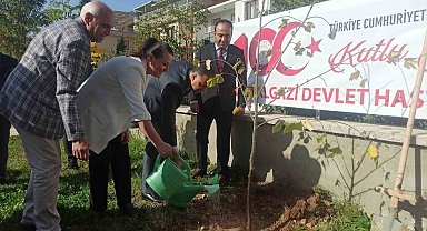 Battalgazi Devlet Hastanesi'nde 100. Yıl fidan dikimi gerçekleştirildi