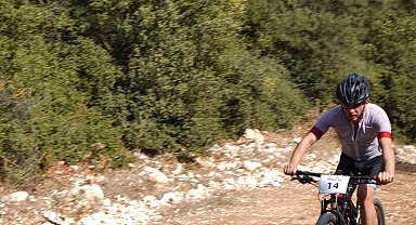 Bayburt Üniversitesi, sporda madalya çeşitliliğine bisiklet sporlarını da ekledi