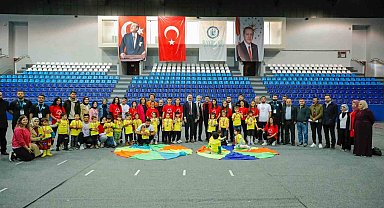 BAYÜ Çocuk Şenliği, futbol turnuvası elemeleri ile ses yarışması elemeleriyle tamamlandı