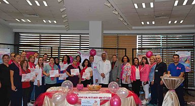 Bebekler en az 2 yaşına kadar emzirilmeli