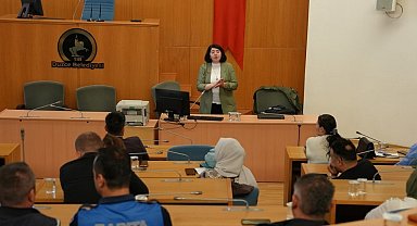 Belediye personeline bilgi edinme ve dilekçe hakkı eğitimi