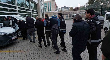 Belediyeye ait asfalt tesisinden bitüm ve çakıl hırsızlığından 5 kişi tutuklandı