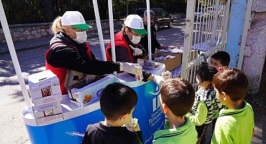 Beslenme desteği devam ediyor