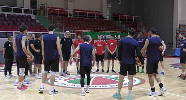 Beşok, "Görüntüde biz favoriyiz ama hiçbir maç oynanmadan kazanılmaz"