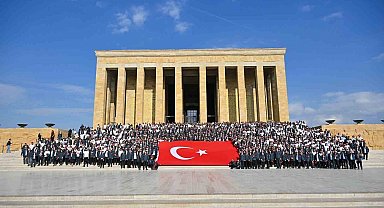 Betek Boya yönetimi ve çalışanları Anıtkabir'i ziyaret etti