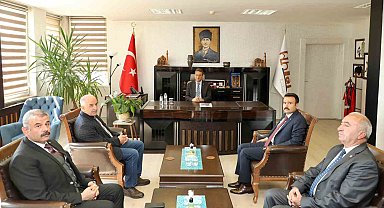 Bitlis Valisi Erol Karaömeroğlu, Ahlat'a çeşitli ziyaret ve incelemelerde bulundu