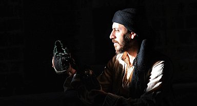 Bitlis'in son "Harik" ustası 27 yıldır mesleği tek başına sürdürüyor