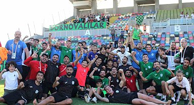 Bornova 1877 adım adım zirveye