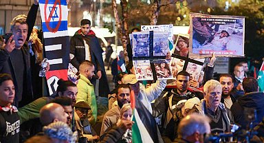 Brüksel'de AB Liderler Zirvesi sırasında Filistin'e destek gösterisi