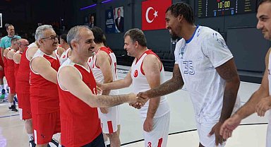 Bu maçta kazanan dostluk oldu