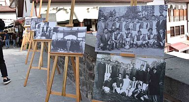 Bu sergi geçmişe götürdü