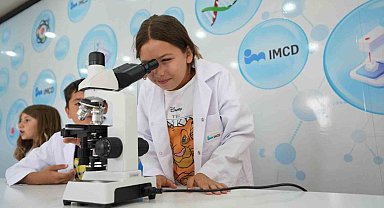 Bu tır, Türkiye'ye bilim tohumları ekmeye devam ediyor