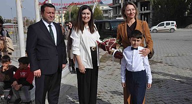 Bulanık'ın ilk 'Hanımeli Kafe'si açıldı