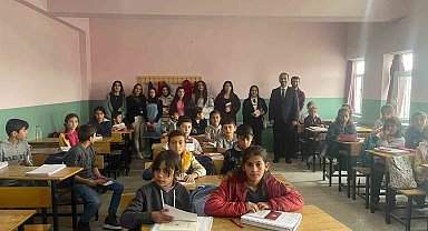 Bulanık'ta "1000 Kitap 1000 Öğrenci" kitap şenliği tamamlandı