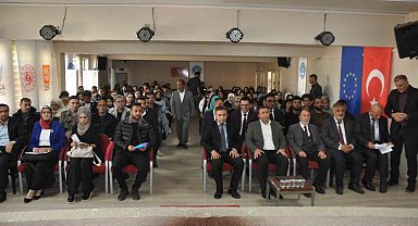 Bulanık'ta "Gençler Önce Eğitimde Sonra İstihdamda" projesinin ilk toplantısı yapıldı