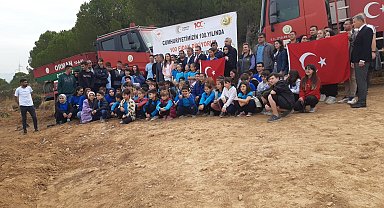 Burhaniye'de 100.Yılda 100 fidan dikildi