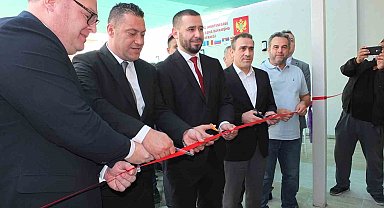 Burhaniye'de Karadağ Göçmenleri Derneği törenle açıldı