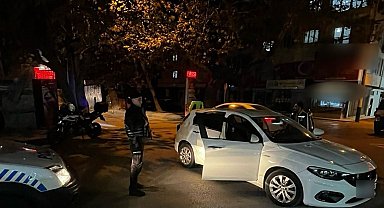 Bursa polisinden sıkı denetim: 5 gözaltı