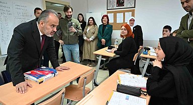 Bursa'da 10 bin öğrenciye 80 milyon liralık burs