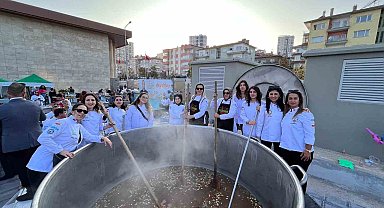 BUÜ'lü aşçı adayları Niğde'den ödülle döndü