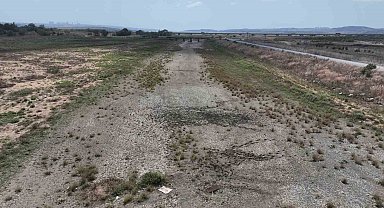 Büyükçekmece Gölünde kuraklık tehlikesi