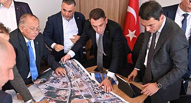 Büyükşehir, Bandırma'nın trafik sorununu çözüyor