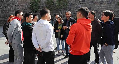 Büyükşehir Belediyesi Er Turan Grubunu Ağırladı