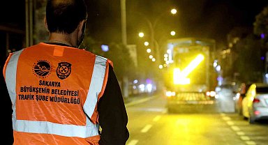 Büyükşehir'den Bosna Caddesi'ne estetik katan gece mesaisi