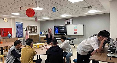 Büyükşehir'in ödüllü projesi 'Değer Gençlik'te ders zili çaldı