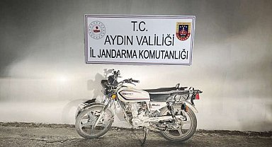 Çaldıkları motosiklet ile yakalandılar
