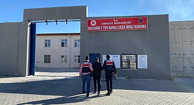 Canlı hayvan hırsızlığı suçundan aranan şahsı JASAT dedektifleri yakaladı