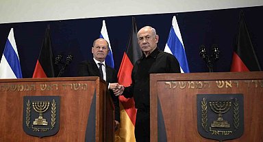 Çatışmaların başlamasından bu yana ilk kez bir lider İsrail'de