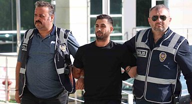 Cezaevinden firar etti, yorganların arasında yakalandı