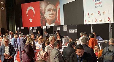 CHP 38. Olağan İstanbul İl Kongresi'nde oylama başladı