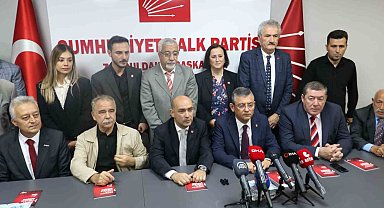 CHP'li Özel: "Bu parti böyle kötü yönetilmeye devam ederse biz daha çok ağlayacağız"