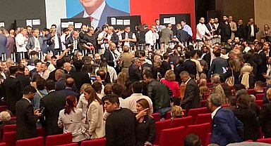 CHP'nin yeni İstanbul İl Başkanı Özgür Çelik oldu