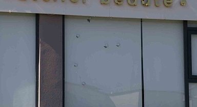 Çukurova Belediye Başkanı'nın kızının güzellik merkezine kurşun yağdırdılar