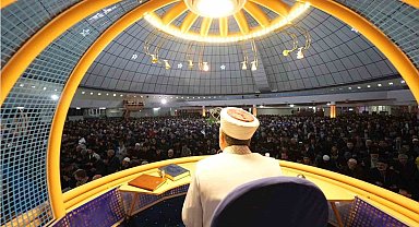 Cuma hutbesinde Filistin vurgusu!