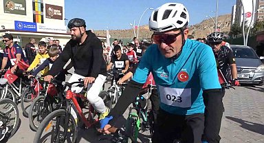 Cumhuriyet'in 100. yılına özel bisiklet halk sürüşü
