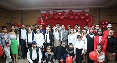 Cumhuriyet'in kuruluşunun 100. yılı Engelsiz Yaşam Merkezi'nde büyük bir coşku ile kutlandı