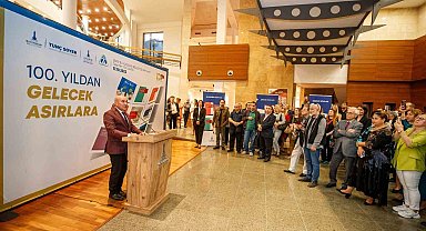 Cumhuriyetin 100. yılında Büyükşehir'den İzmir'e yayınevi