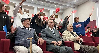 Cumhuriyetin bugüne nasıl geldiğini anlattılar