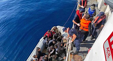 Datça'da 110 düzensiz göçmen kurtarıldı