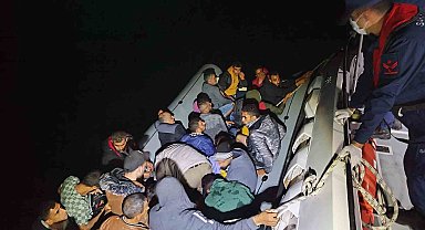 Datça'da 32 düzensiz göçmen kurtarıldı