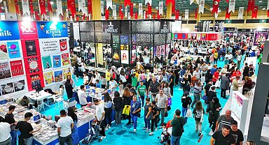 Denizli'de Kitap Fuarı'nı 309 bin kişi ziyaret etti