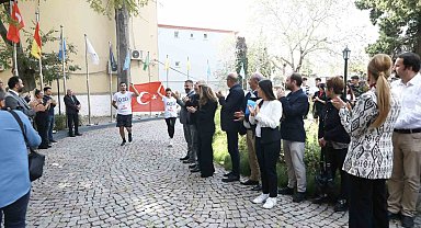 DEÜ'lü öğrenciler Cumhuriyet için yürüdü