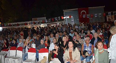 Didim'de Atatürk'ün sevdiği şarkılar seslendirildi