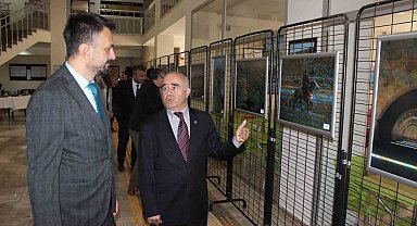 Dijital sanat ile geleneksel sanat tek tabloda birleşti