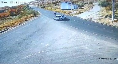 Dikkatsiz sürücü kazaya neden oldu